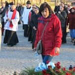 Z Krzyżem w byłym KL Birkenau