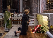 Prezydent otrzymał relikwie Jana Pawła II