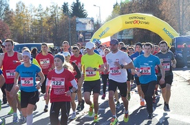 Start głównego Biegu Niepodległości 