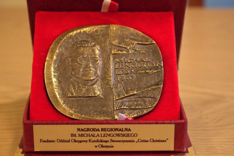 Medal nagrody im. Lengowskiego