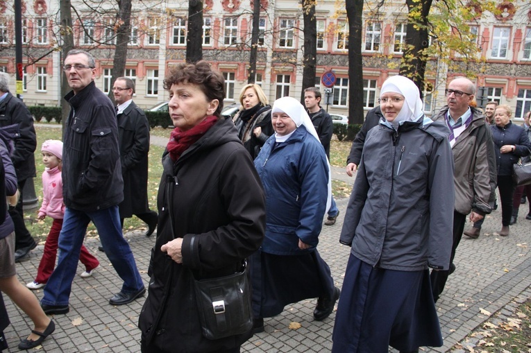 Msza w intencji ojczyzny i z okazji 35. rocznicy sądeckiego KIK-u