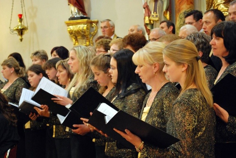Polskie i czeskie chóry zaśpiewają w Krzyżanowicach