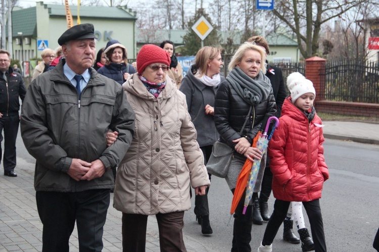 Uroczystości patriotyczne w Łyszkowicach