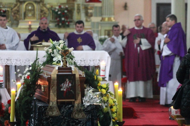 Pogrzeb ks. Stanisława Książka