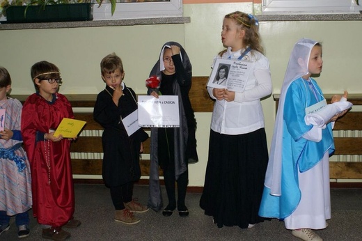 II Szkolnego Korowodu Świętych