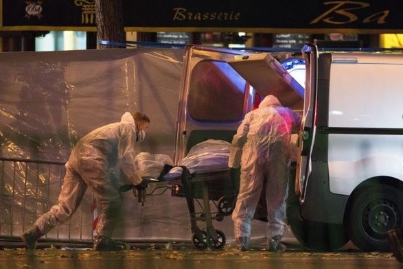Rośnie liczba ofiar zamachów w Paryżu