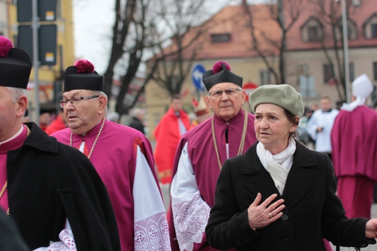 Uroczystości ku czci św Wiktorii, cz. II