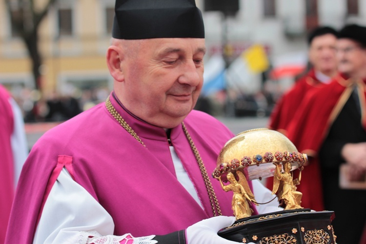 Uroczystości ku czci św Wiktorii, cz. II