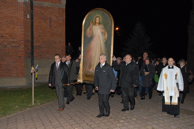 Nawiedzenie w parafii pw. Ducha Świętego w Mielcu