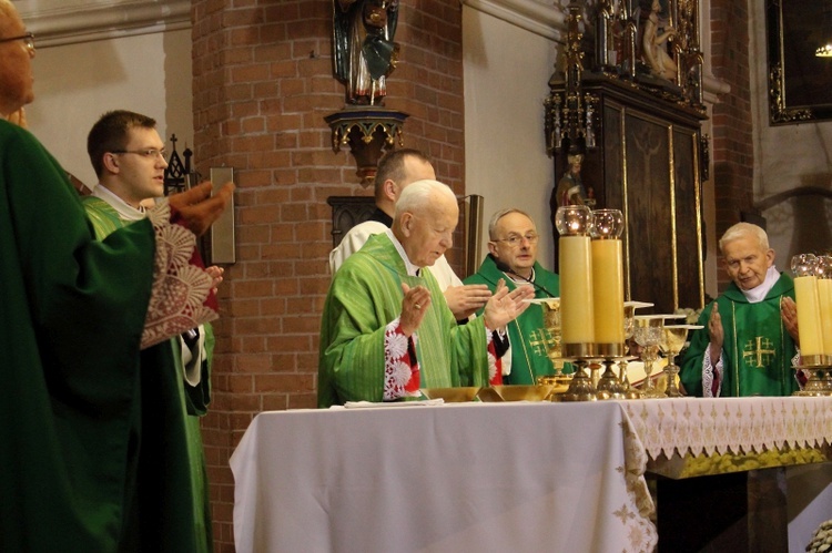 Święto patronalne abp. Edmunda Piszcza