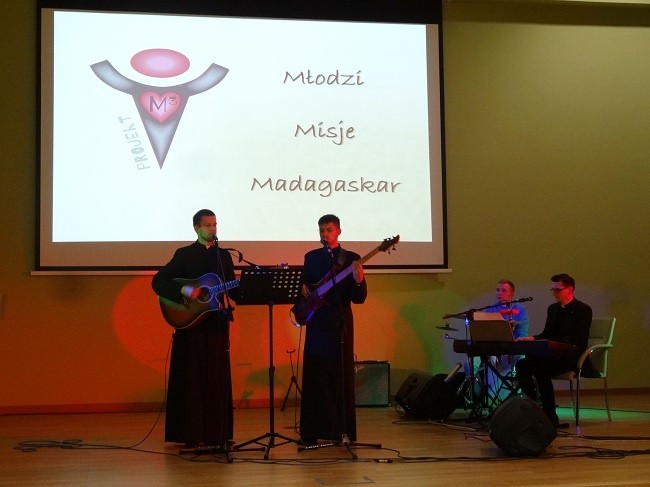 Gala projektu "Młodzi, misje, Madagaskar"
