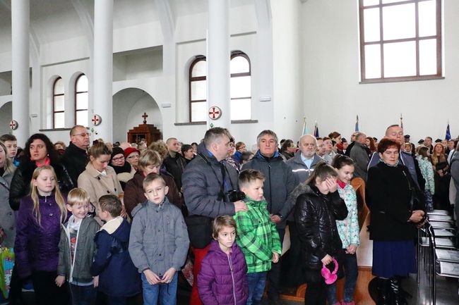 Konsekracja kościoła św. Jana Pawła II w Krzeszowicach