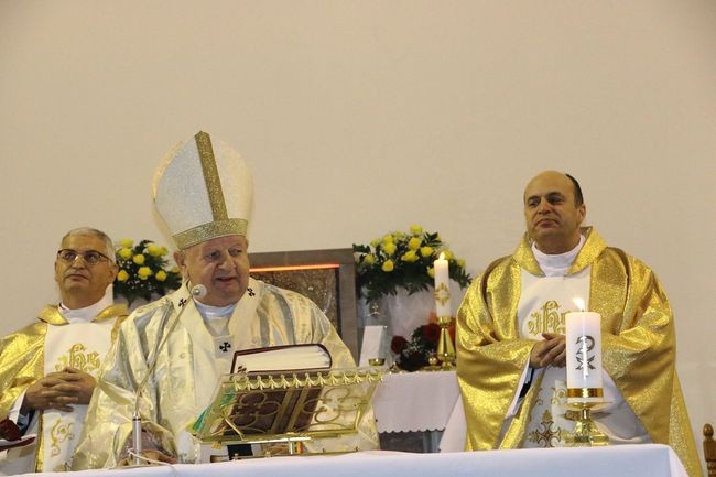 Konsekracja kościoła św. Jana Pawła II w Krzeszowicach
