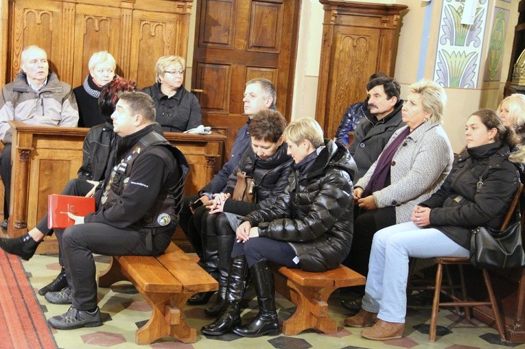 Światowy Dzień Pamięci o Ofiarach Wypadków Drogowych w Zabawie