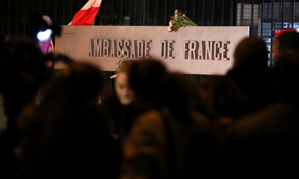 Po Paryżu - mobilizacja także w Warszawie