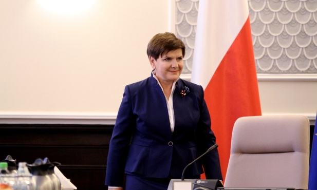 Premier Szydło o expose