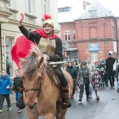  Oprócz uroczystości patriotycznych na 11 listopada tradycją już stały się w Darłowie świętomarcińskie marsze 