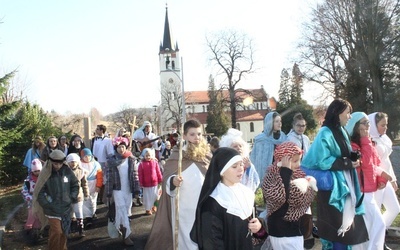 Tegoroczny Marsz Wszystkich Świętych jest pierwszą taką inicjatywą w dekanacie Głuszyca