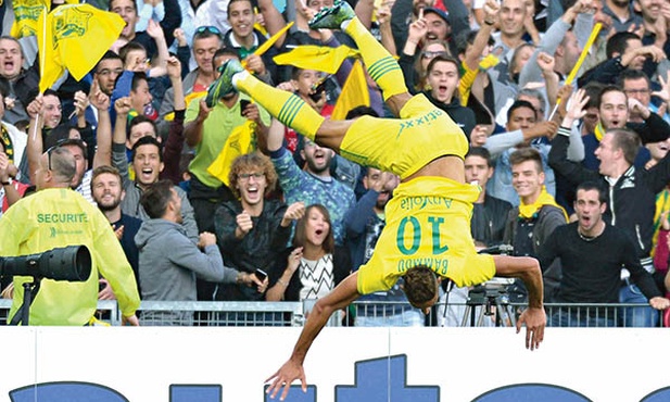Pokaz akrobatyczny w wykonaniu Yacine’a Bammou z Nantes 