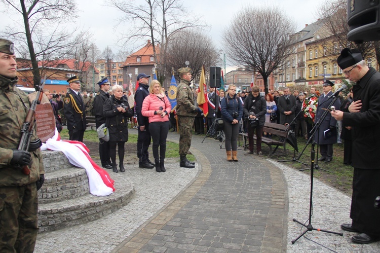 Obelisk ofiarom z 1945 r. 