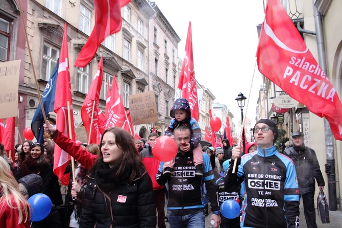 Marsz na otwarcie bazy rodzin Szlachetnej Paczki 2015