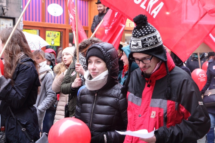 Marsz na otwarcie bazy rodzin Szlachetnej Paczki 2015