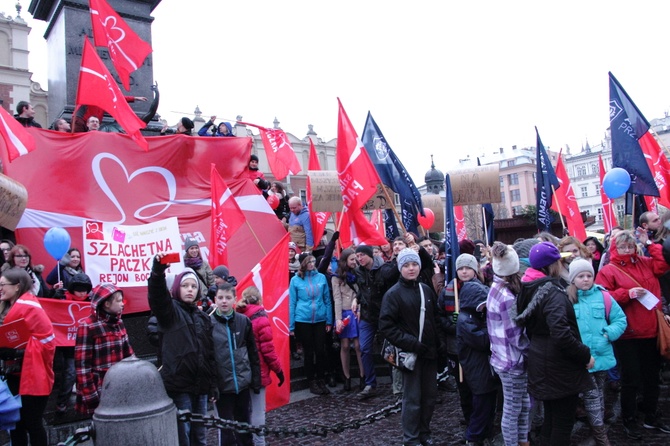 Marsz na otwarcie bazy rodzin Szlachetnej Paczki 2015