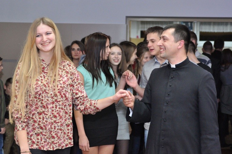 Bal wszystkich świętych w Podegrodziu