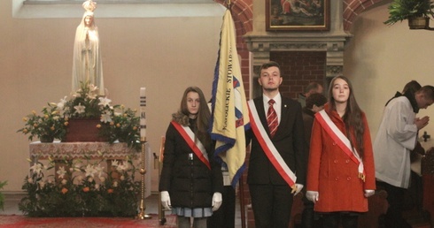 Słudzy króla nie z tego świata