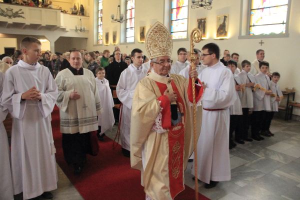 Konsekracja ołtarza w kościele Chrystusa Króla