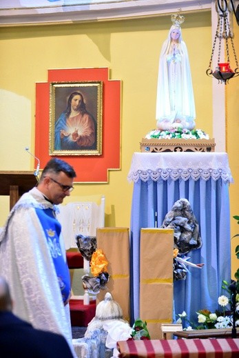 Dzierżoniów. Matka Kościoła