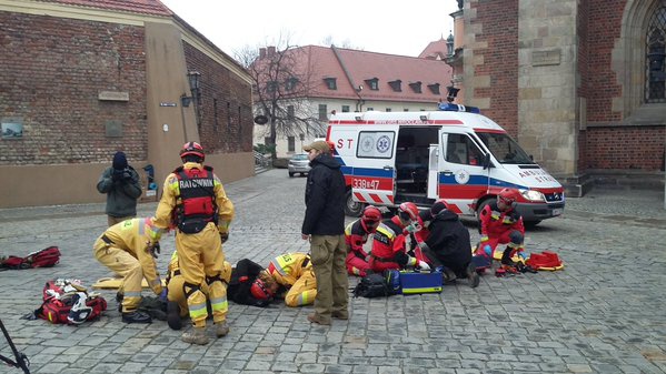 Katedra wrocławska pod obstrzałem