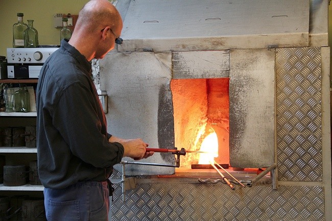 Zakład wyrobu szkła historycznego we Vrbnie pod Pradědem 