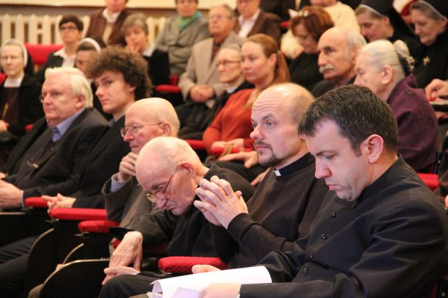 Konferencja naukowa nt. działalności zakonów w diecezji