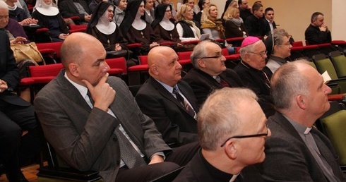 Konferencja naukowa nt. działalności zakonów w diecezji