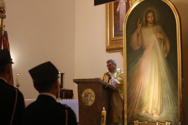 Znaki Bożego Miłosierdzia w Sopotni Małej