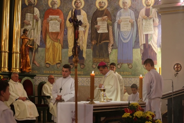 Poświęcenie nowej polichromii w kościele św. Klemensa w Ustroniu