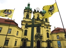 Bazylika pw. Podwyższenia Krzyża Świętego i św. Jadwigi Śląskiej w Legnickim Polu, otwarcie drzwi 13 grudnia o 13.00