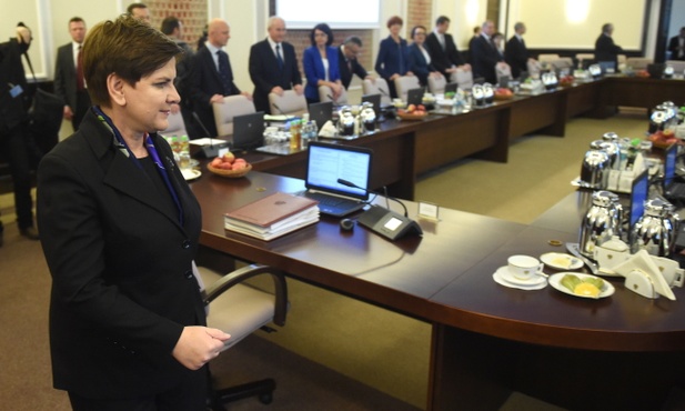 Szydło: Budżet do poprawki 