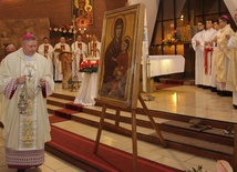 Bp Wiesław Szlachetka przewodniczył Mszy św. związanej z peregrynacją symboli ŚDM w parafii MB Częstochowskiej w Gdańsku