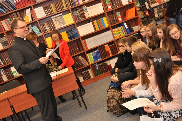 Konkurs w bibliotece pedagogicznej w Tarnowie