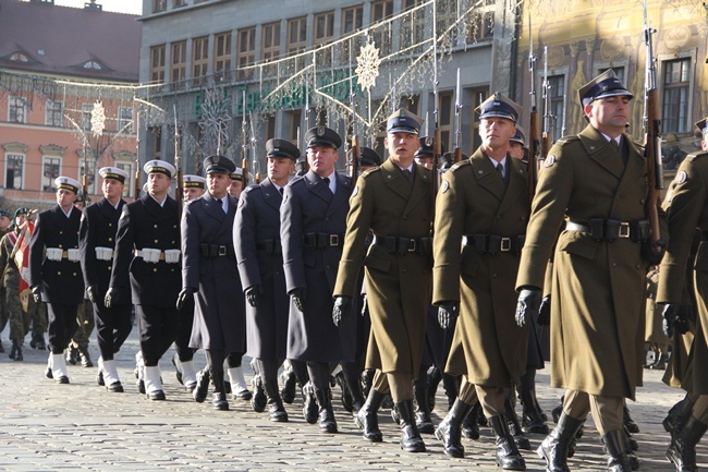 Zaprzysiężenie żołnierzy ochotników i wizyta ministra Macierewicza