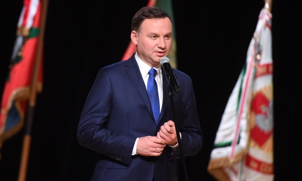 Duda: Dekarbonizacja to antypaństwowa herezja