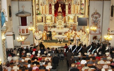 W sanktuarium św. Mikołaja zgromadziły się tłumy