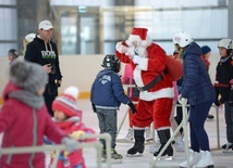 Spotkanie z Mikołajem na lodzie