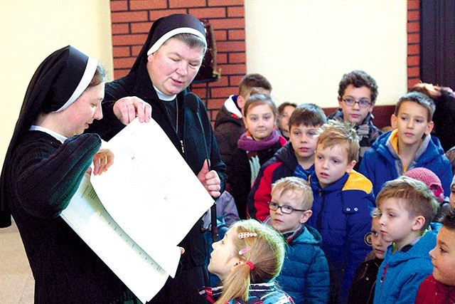 – Chcemy dotrzeć do wiernych z naszym przekazem  o świętości – mówią siostry katarzynki