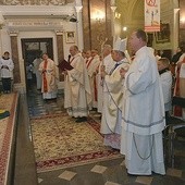  O. Andrzej Kuster, kustosz sanktuarium i przeor paulinów, powitał ikonę i przybyłych