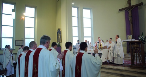Msza św. odpsutowa w kaplicy WSD w Łowiczu