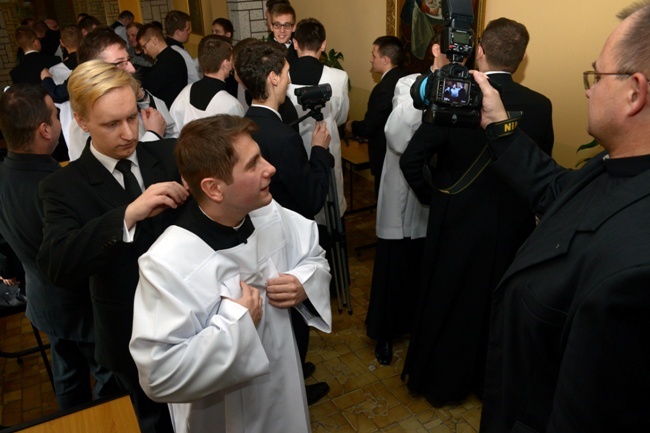 Poświęcenie sutann w radomskim seminarium