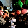 Podczas uroczystości w Głogowie wręczono odznaczenia – honorowe szpady i kordziki